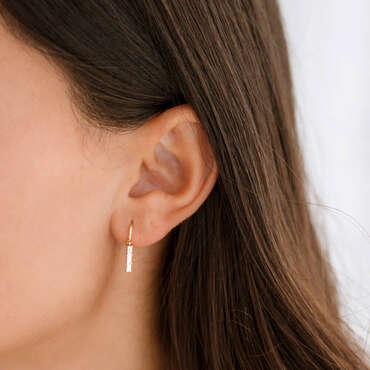 0.34 CT Baguette Cut Diamond Dangling Earring - Nev Jewellery (1)