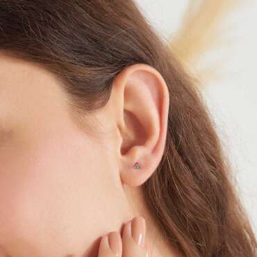 0.06 CT Ametist, Zümrüt ve Yakut Taşlı Mini Tek Küpe - Nev Jewellery (1)