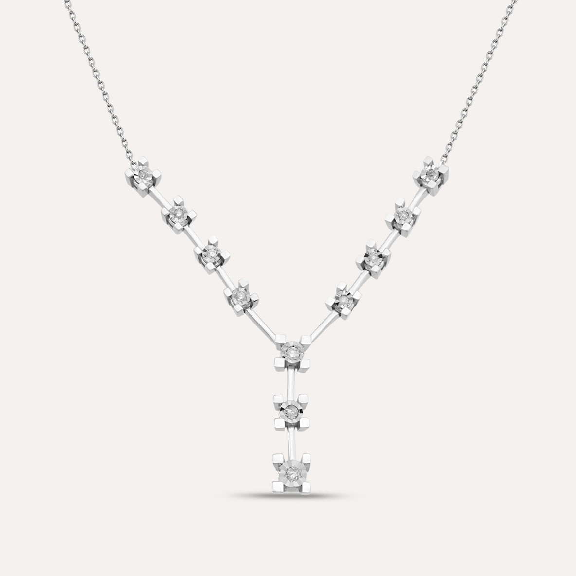 0.06 CT Diamond White Gold Necklace - 1