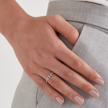 0.08 CT Baget Pırlanta Taşlı Beyaz Altın Yüzük - Nev Jewellery