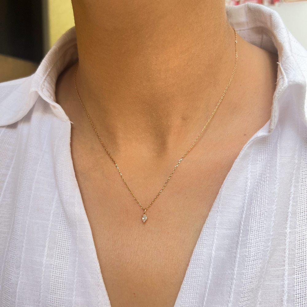 0.06 CT Damla Kesim Pırlanta Taşlı Rose Altın Kolye - Nev Jewellery (1)