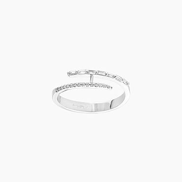 0.27 CT Baget Pırlanta Taşlı Beyaz Altın Yüzük - Nev Jewellery