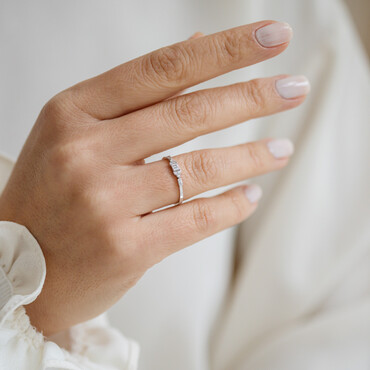 0.19 CT Baget Pırlanta Taşlı Beyaz Altın Yüzük - Nev Jewellery (1)