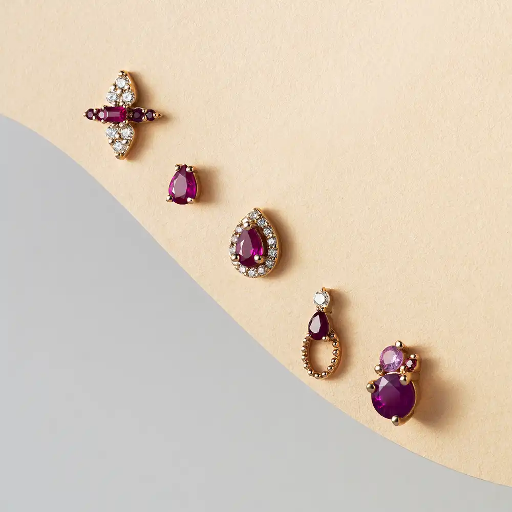 0.19 CT Baget Yakut ve Pırlanta Taşlı Rose Altın Tek Küpe - 6