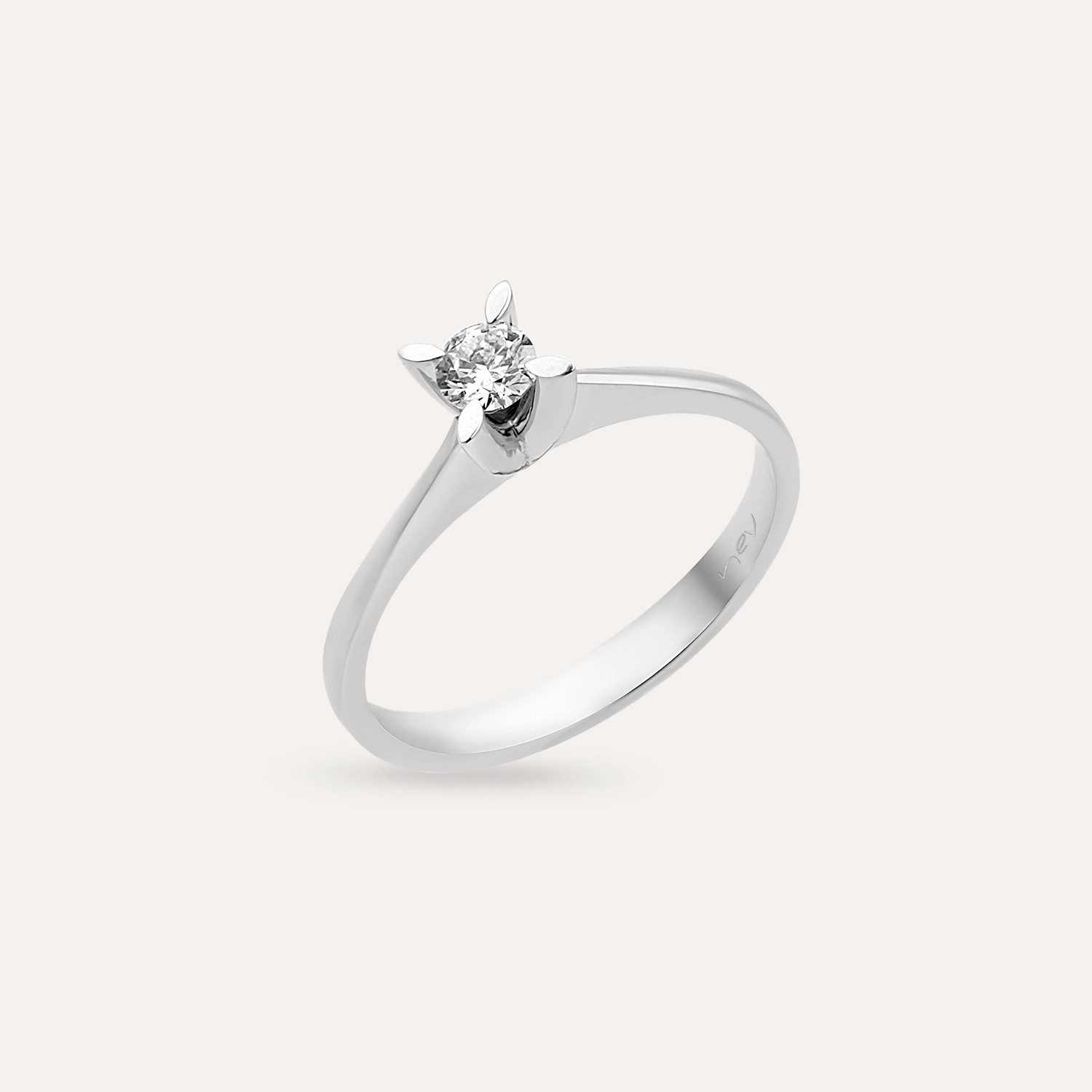 0.24 CT Diamond White Gold Solitaire Ring - 2