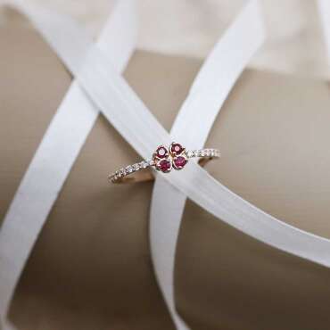 0.29 CT Diamond and Ruby Four Leaf Clover Ring - Nev Jewellery (1)