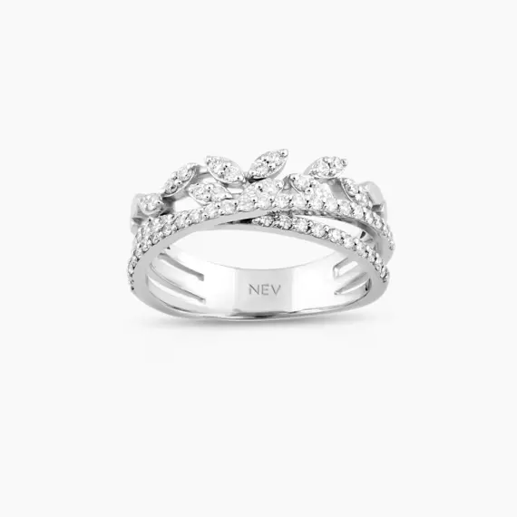  0.47 CT Diamond Spiral White Gold Ring - 1
