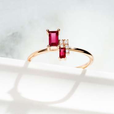 0.48 CT Baget Kesim Yakut Taşlı Rose Altın Yüzük - Nev Jewellery