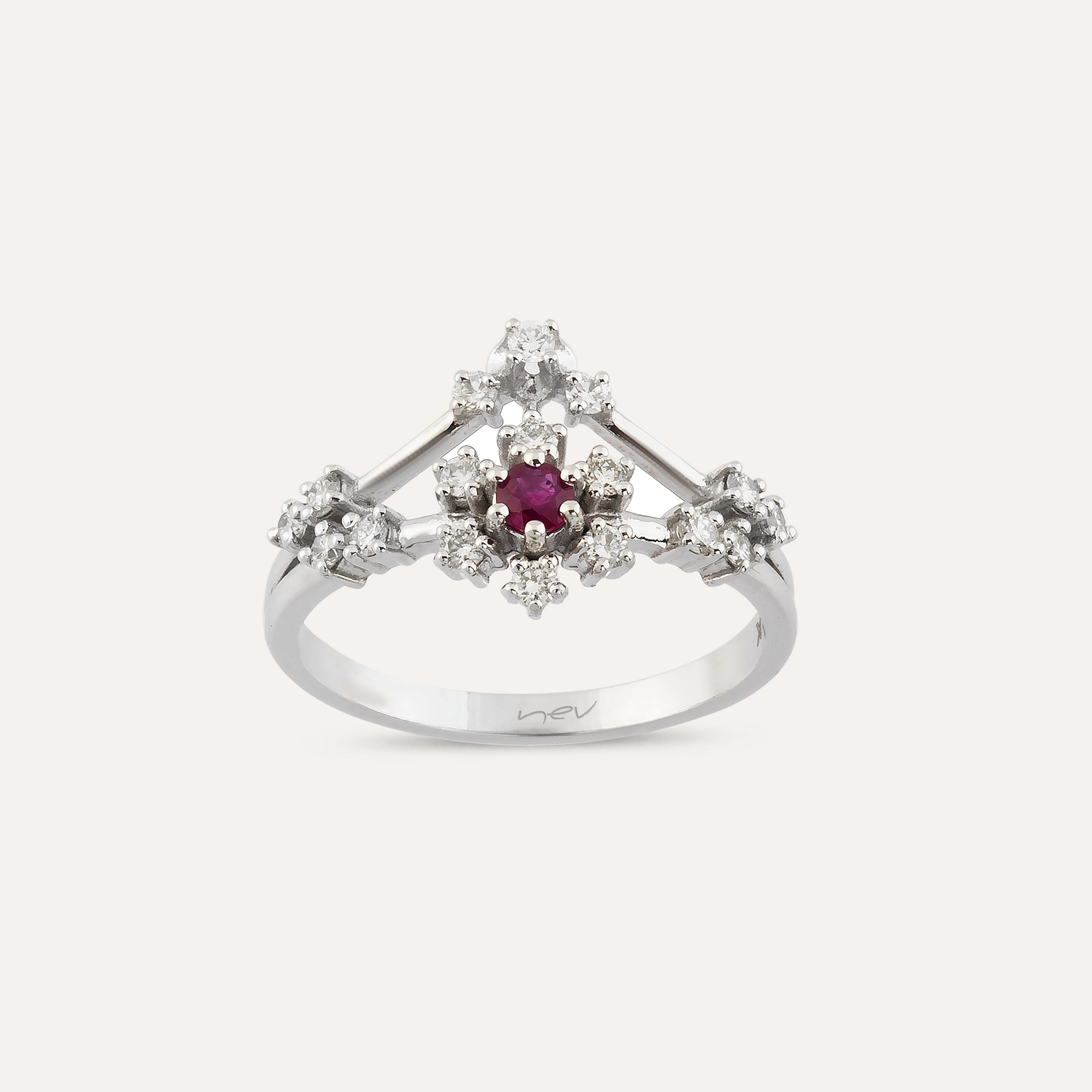 0.50 CT Ruby and Diamond White Gold Ring - 1