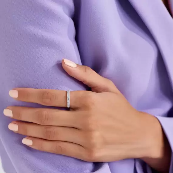 0.57 CT Diamond Half Eternity White Gold Ring - 2