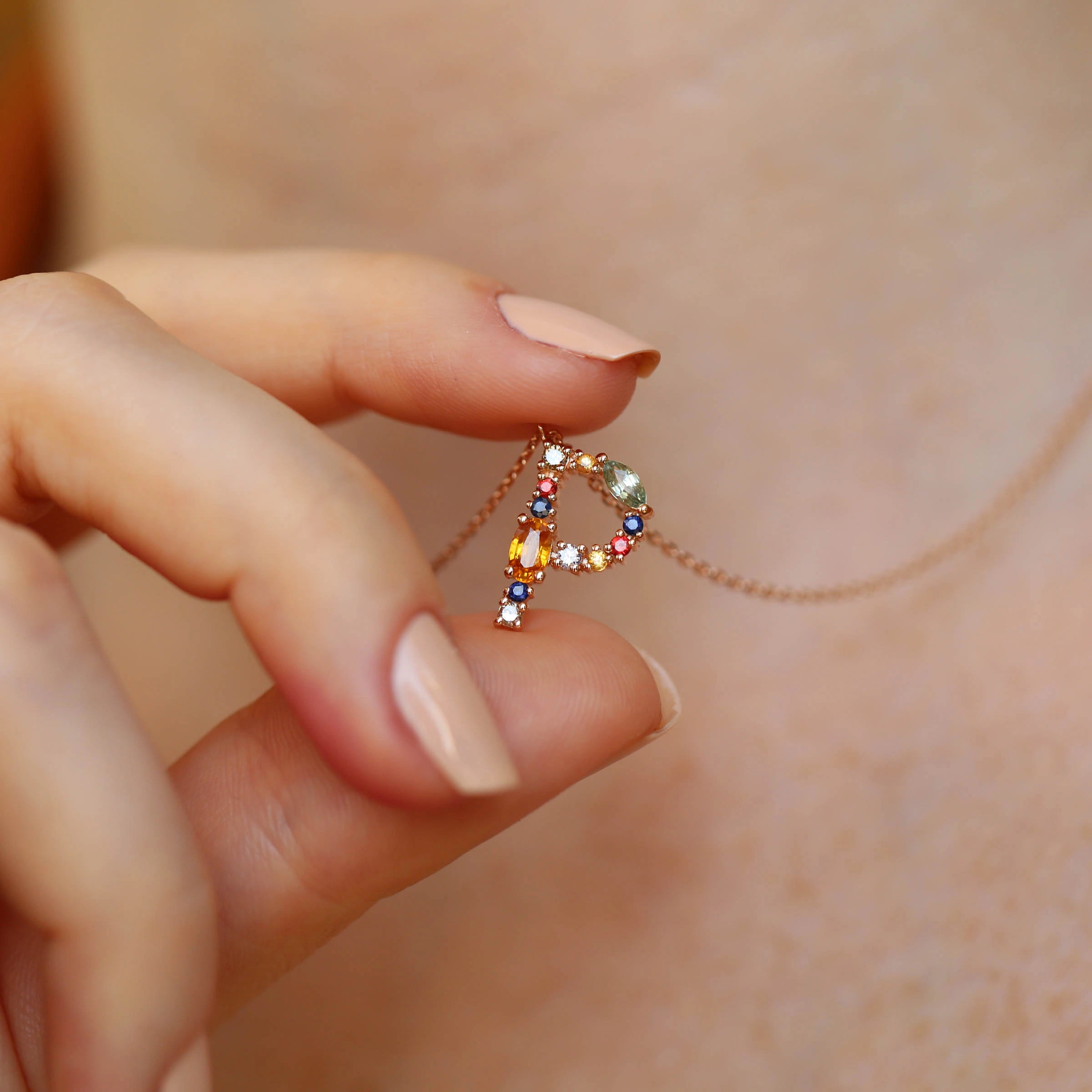 0.74 CT Brown Pırlanta ve Multicolor Safir Taşlı P Harf Kolye - Nev Jewellery (1)