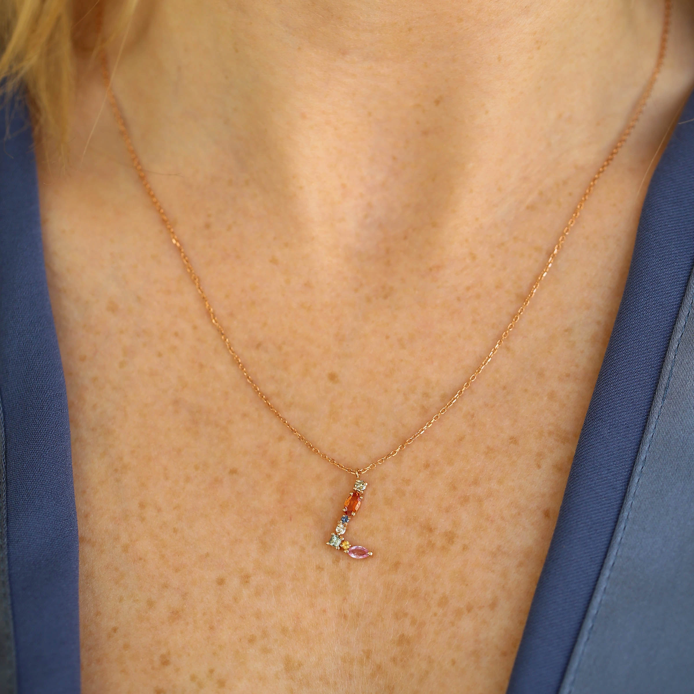 0.65 CT Brown Pırlanta ve Multicolor Safir Taşlı L Harf Kolye - Nev Jewellery (1)