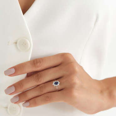 0.72 CT Safir ve Baget Pırlanta Taşlı Beyaz Altın Anturaj Yüzük - Nev Jewellery (1)