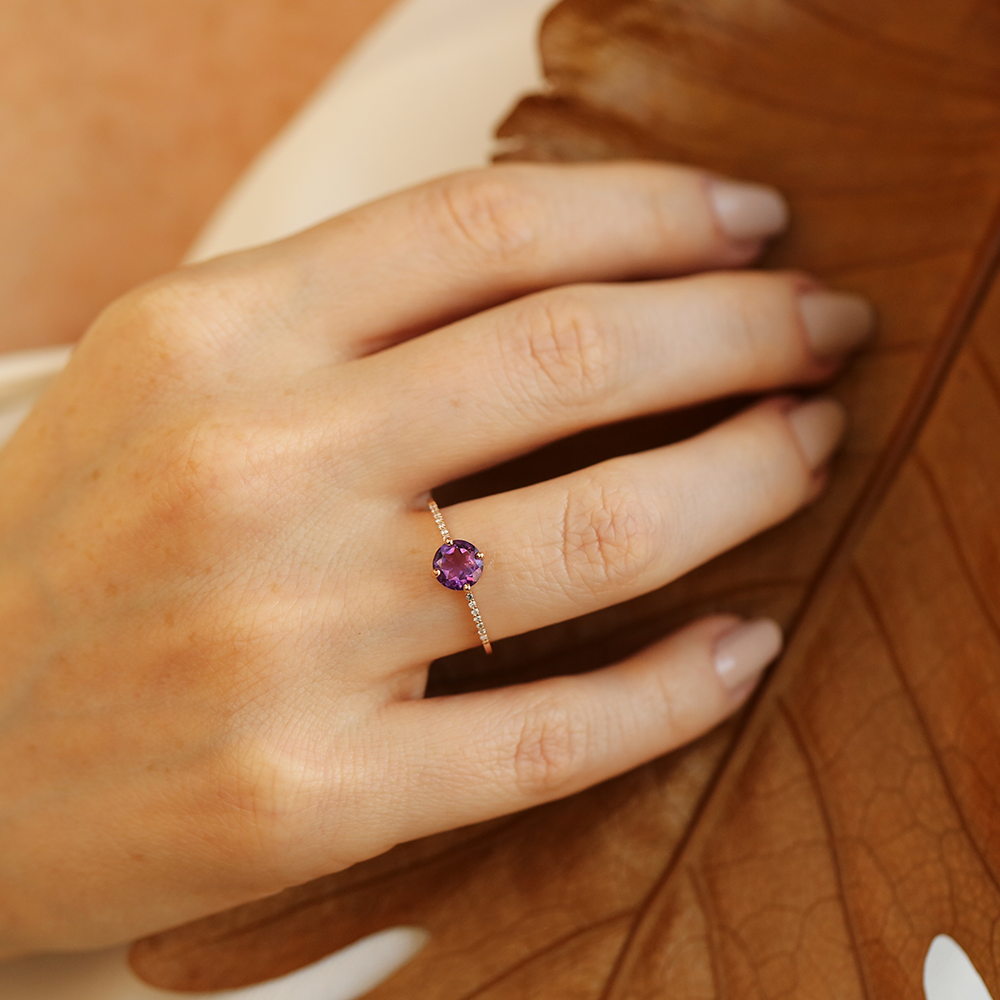 0.84 CT Amethyst and Diamond Rose Gold Ring - 1