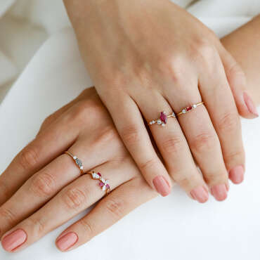 0.90 CT Markiz Kesim Yakut ve Pırlanta Taşlı Rose Altın Yüzük - Nev Jewellery (1)