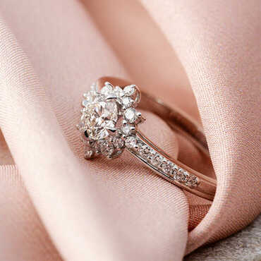 Earth 0.90 CT Pırlanta Taşlı Beyaz Altın Yüzük - Nev Jewellery