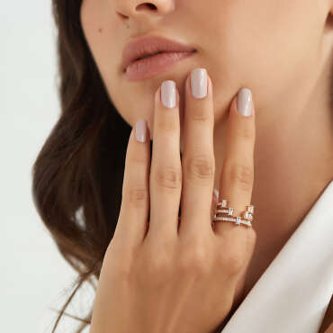 1.00 CT Baguette Cut Dimaond Rose Gold Ring - Nev Jewellery (1)