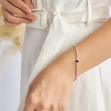 1.03 CT Sapphire and Round Cut Diamond Bracelet - Nev Jewellery (1)