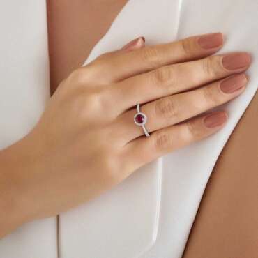 1.23 CT Ruby and Diamond Ring - Nev Jewellery (1)