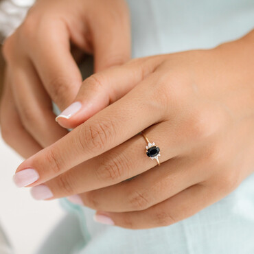 1.43 CT Dark Blue Safir ve Pırlanta Taşlı Sarı Altın Yüzük - Nev Jewellery (1)