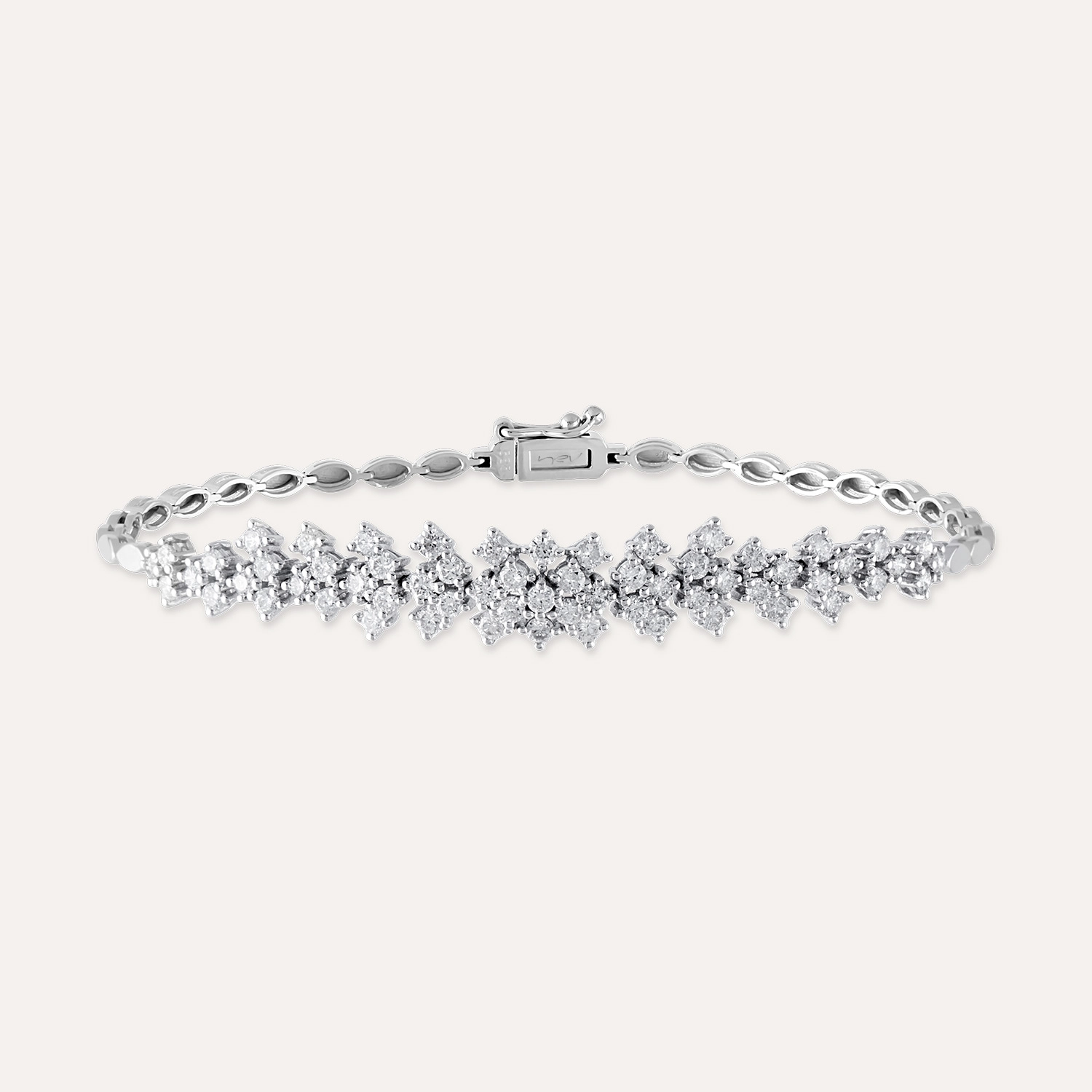 2.03 CT Diamond White Gold Bracelet - 1