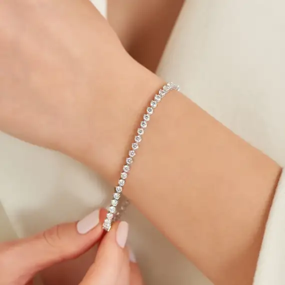 4.32 CT Pırlanta Taşlı Beyaz Altın Suyolu Bileklik - 2