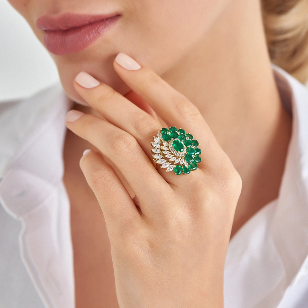 6.91 CT Emerald and Diamond Yellow Gold Ring - Nev Jewellery (1)