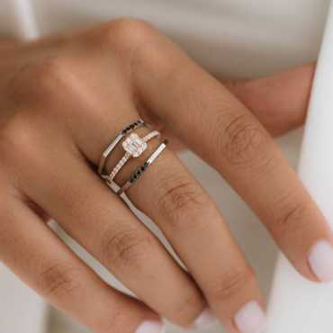 Alexander 0.47 CT Baget Pırlanta ve Siyah Pırlanta Taşlı Yüzük - Nev Jewellery