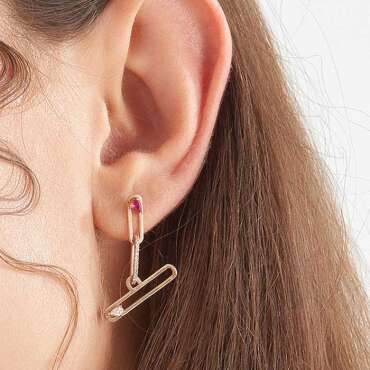 Alida 0.56 CT Pırlanta ve Yakut Taşlı Ataç Küpe - Nev Jewellery (1)