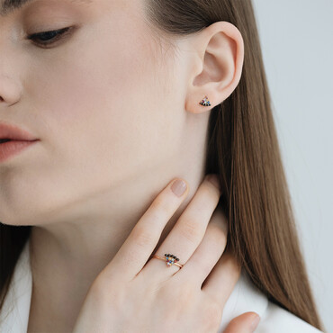 Cheesecake 0.20 CT Multicolor Sapphire Ring - Nev Jewellery (1)