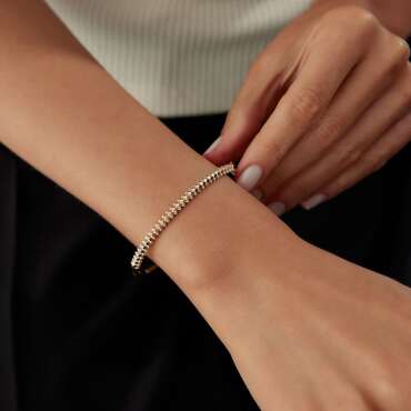 Çizgili Spor Kelepçe - NEV JEWELLERY