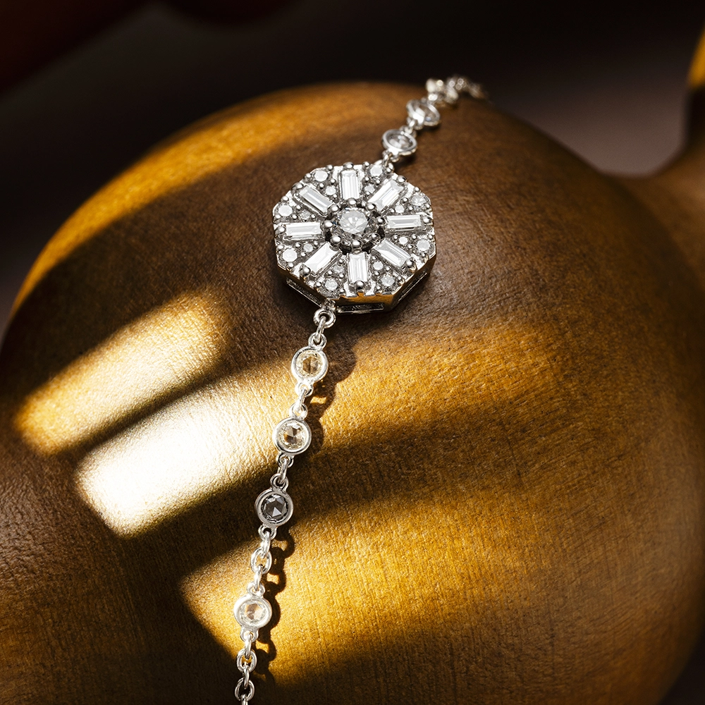 Curio 0.73 CT Baget Pırlanta Taşlı ve Elmas Taşlı Beyaz Altın Bileklik - Nev Jewellery (1)