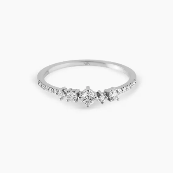 0.26 CT Diamond White Gold Ring - 3
