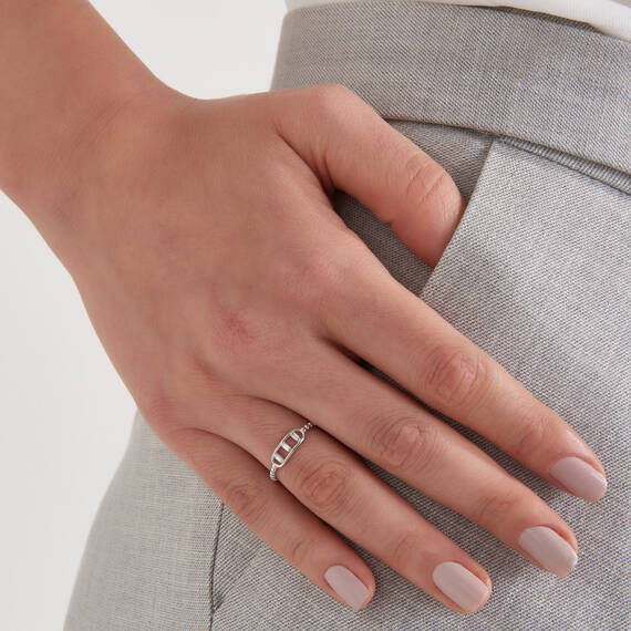 0.08 CT Baguette Cut Diamond White Gold Ring - 3