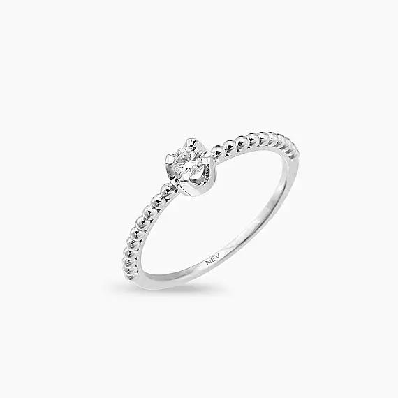 0.13 CT Diamond White Gold Solitaire Ring - 4