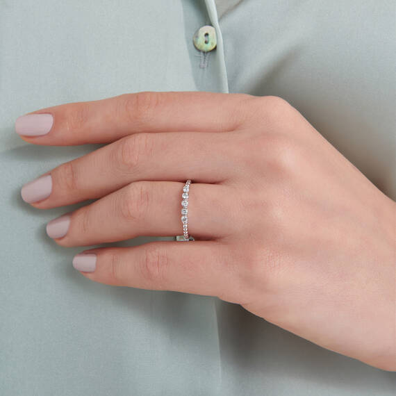 0.17 CT Diamond White Gold Ring - 5