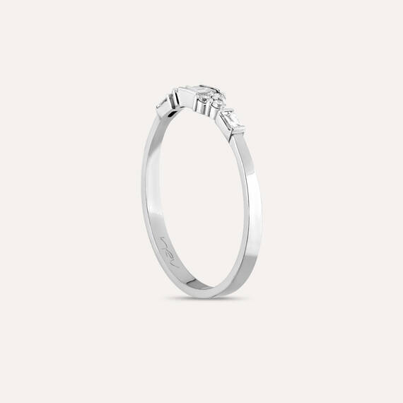 0.19 CT Baguette Cut Diamond White Gold Ring - 6