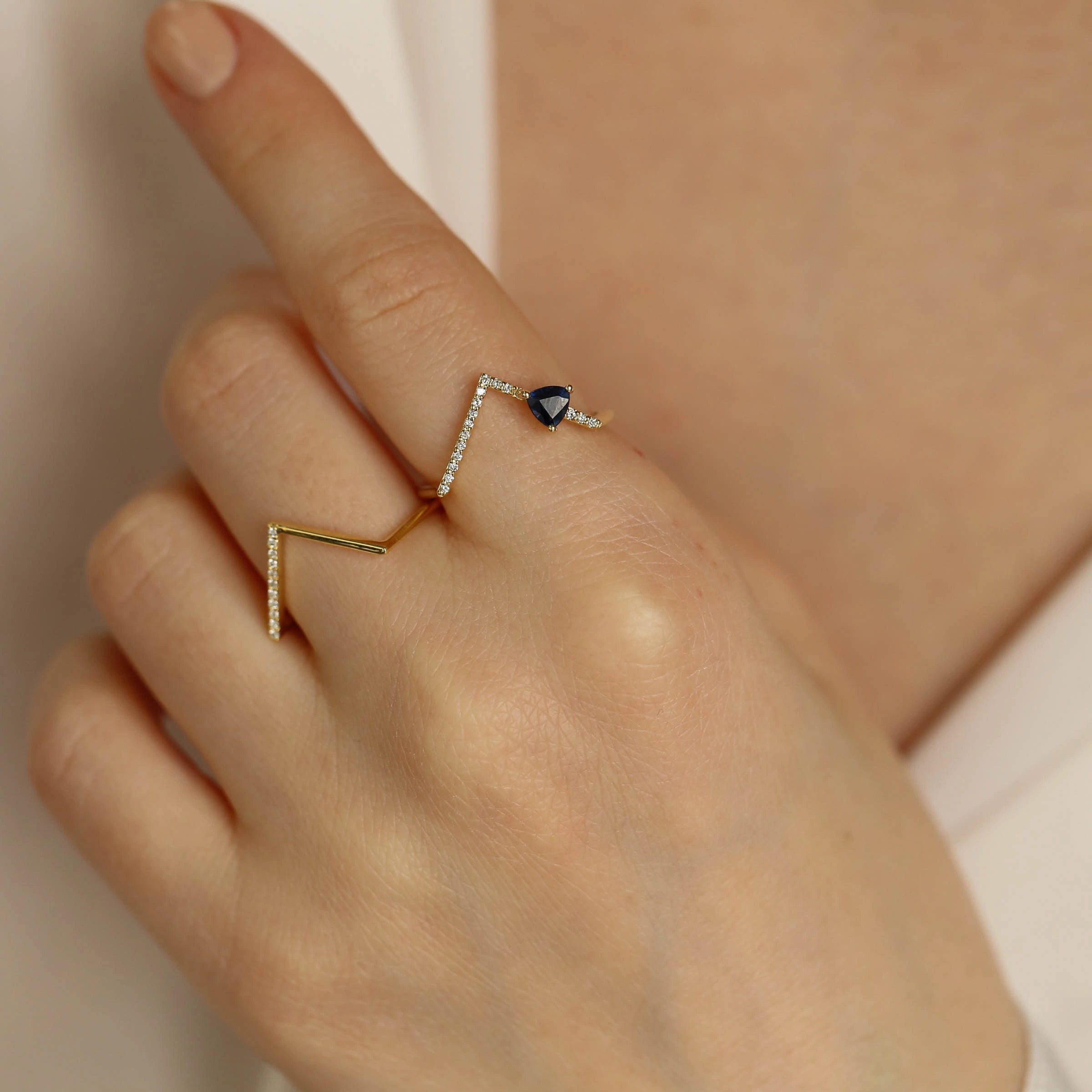 0.32 CT Diamond and Sapphire Yellow Gold Chevron Ring - Nev Jewellery (1)