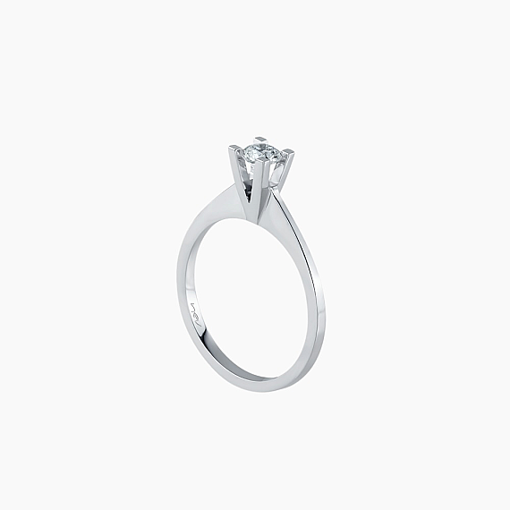 0.31 CT Diamond White Gold Solitaire Ring - 3