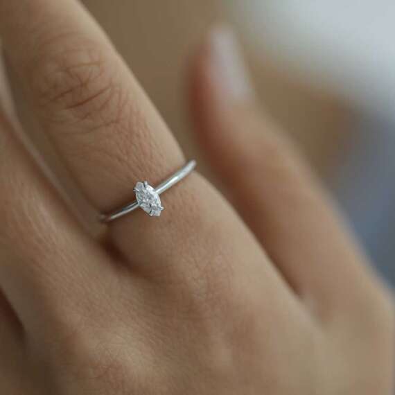 0.32 CT Marquise Cut Diamond Ring - 2