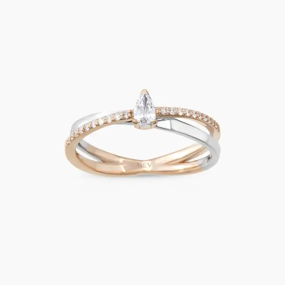 0.26 CT Pear Cut Diamond Spiral Wedding Ring - 1