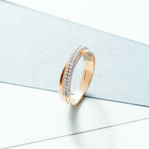 0.35 CT Diamond Spiral Half Eternity Ring - 2