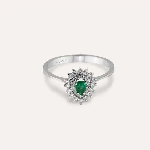 0.35 CT Emerald and Diamond White Gold Anturage Ring - 3