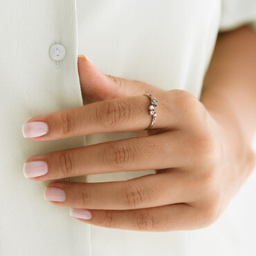 0.62 CT Multicolor Sapphire and Diamond White Gold Ring - Nev Jewellery (1)