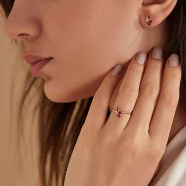 0.50 CT Baguette Cut Ruby Rose Gold Ring - Nev Jewellery