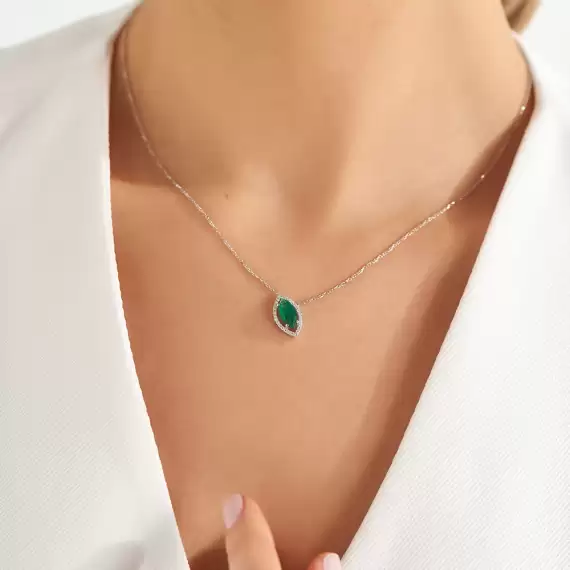 0.96 CT Diamond and Marquise Cut Emerald White Gold Necklace - 2