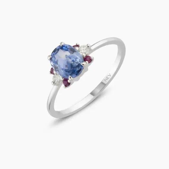 0.96 CT Blue Sapphire, Ruby and Diamond White Gold Ring - 3