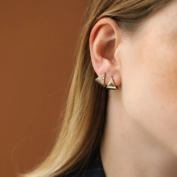 Aira II Yellow Gold Earring - Nev Jewellery
