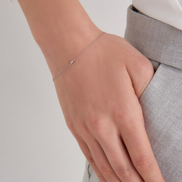 Bella 0.04 CT Baguette Cut Diamond White Gold Bracelet - Nev Jewellery