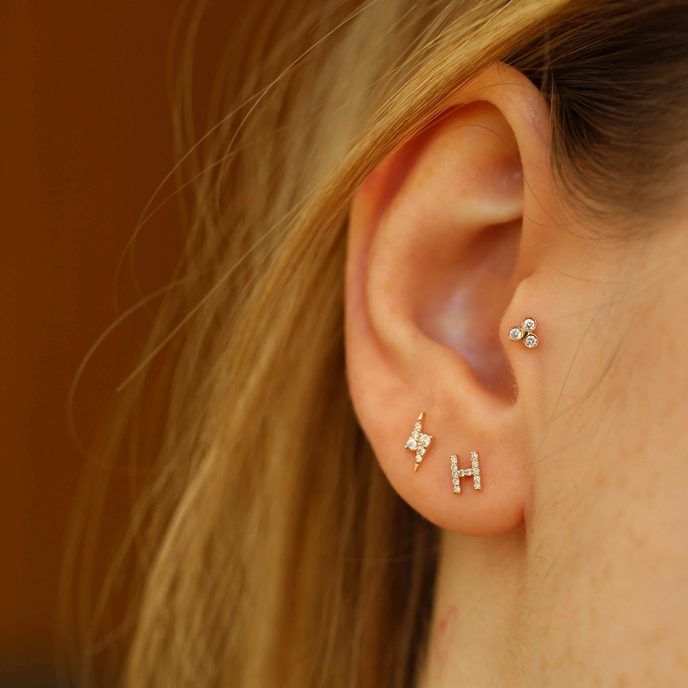 Bliss Triangle Diamond Rose Gold Piercing - Nev Jewellery (1)
